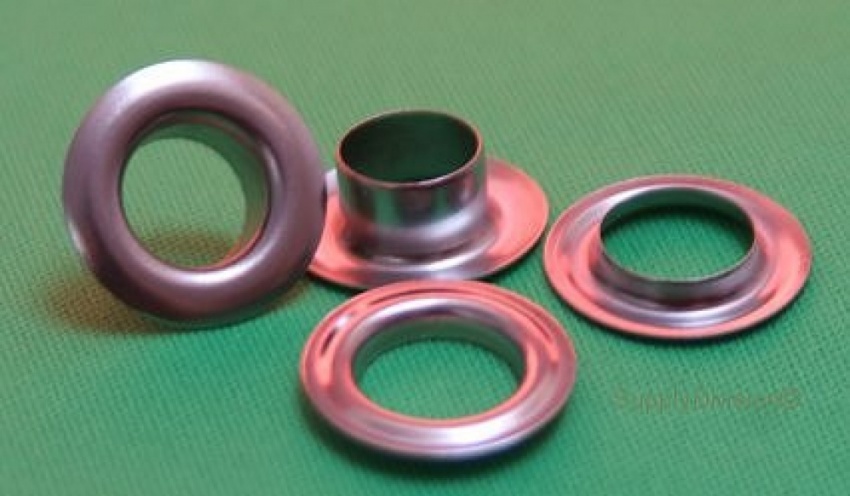 9mm Stainless steel eyelet & ring set